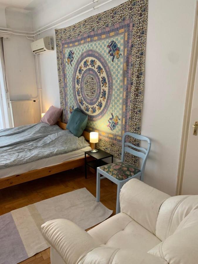 Cargo Rooms And Apartment Budapest Bagian luar foto