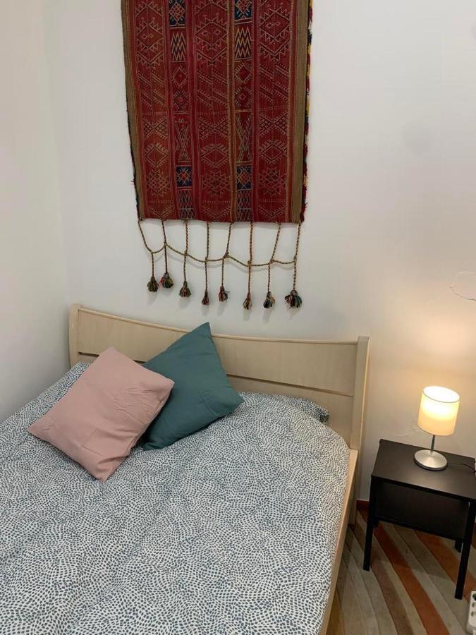 Cargo Rooms And Apartment Budapest Bagian luar foto