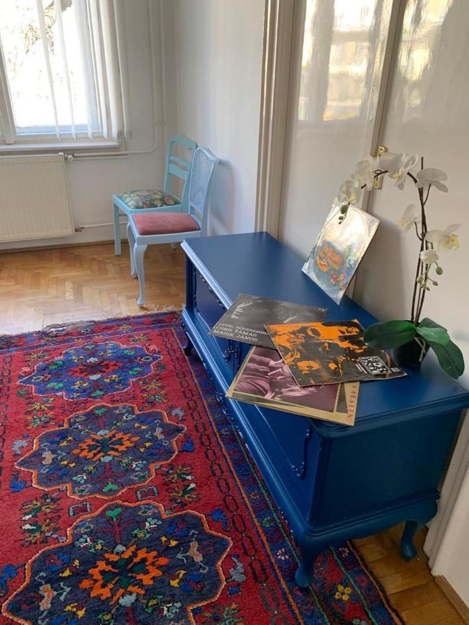 Cargo Rooms And Apartment Budapest Bagian luar foto