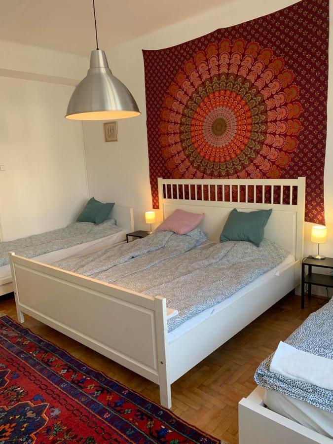 Cargo Rooms And Apartment Budapest Bagian luar foto